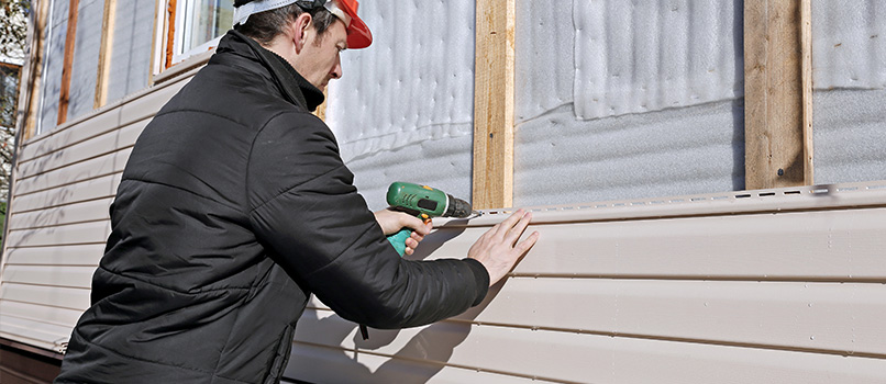 Preserving Charm: Martinsburg, WV Siding Repair Solutions